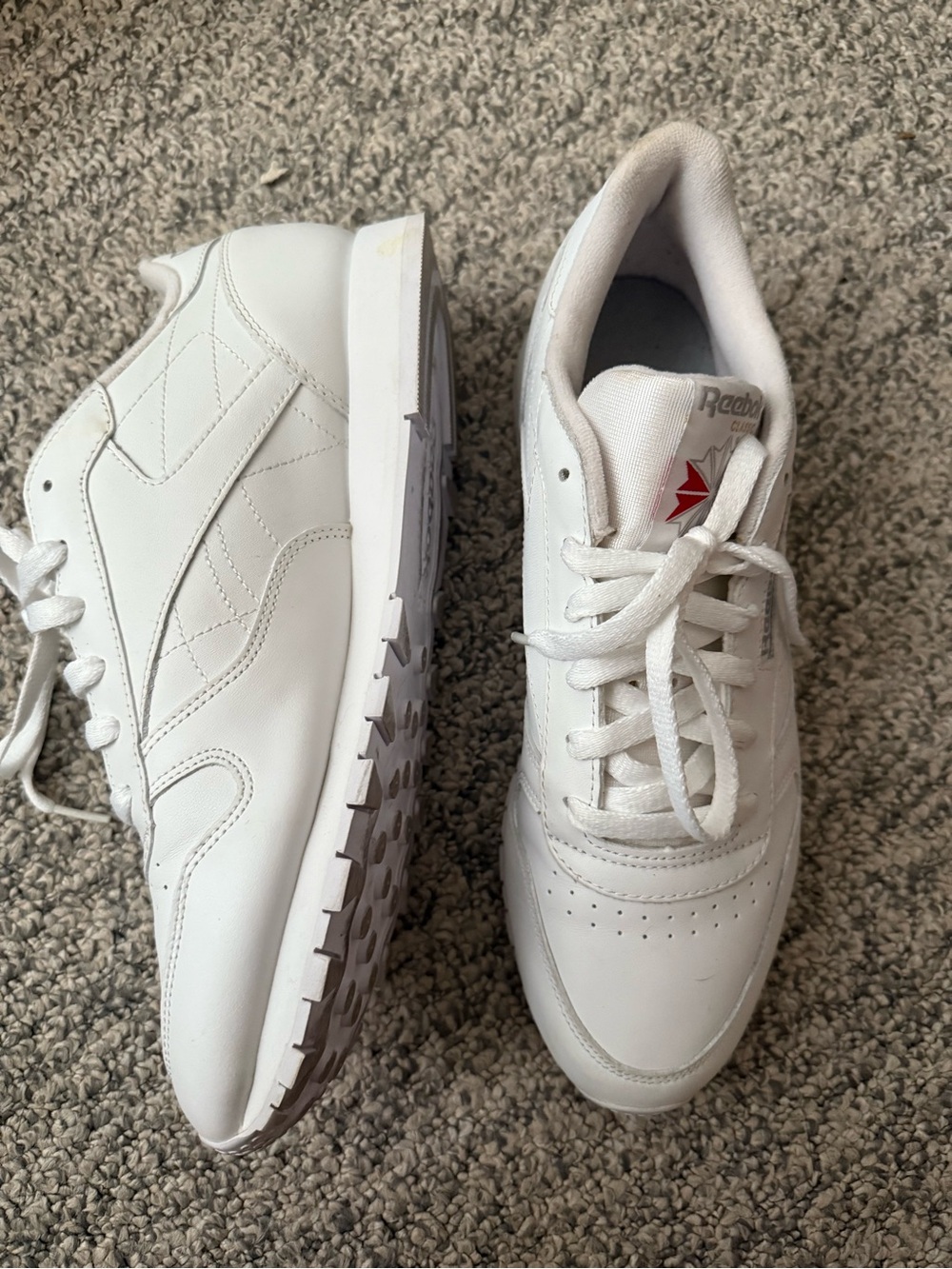 Reebok White Classic Leather Sneakers size 11